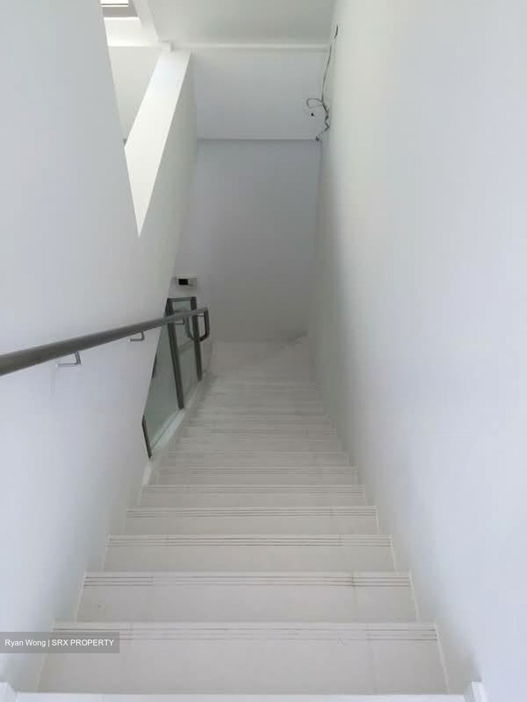 # 1 Loft (D14), Apartment #570276561